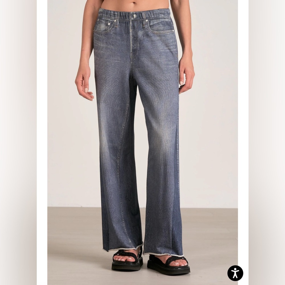 Elan Amber Sweatpant Jeans